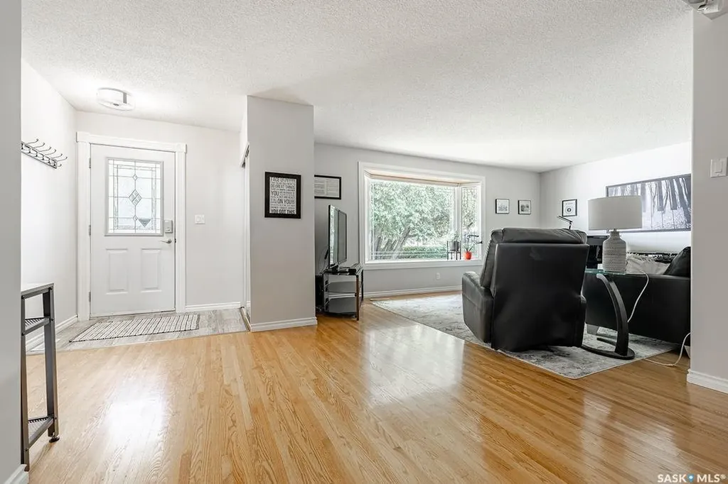 1606 Argyle Avenue Saskatoon SK S7H 2W7