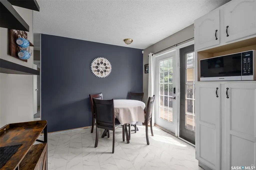 209 Macdowall Crescent Prince Albert SK S6V 6N4
