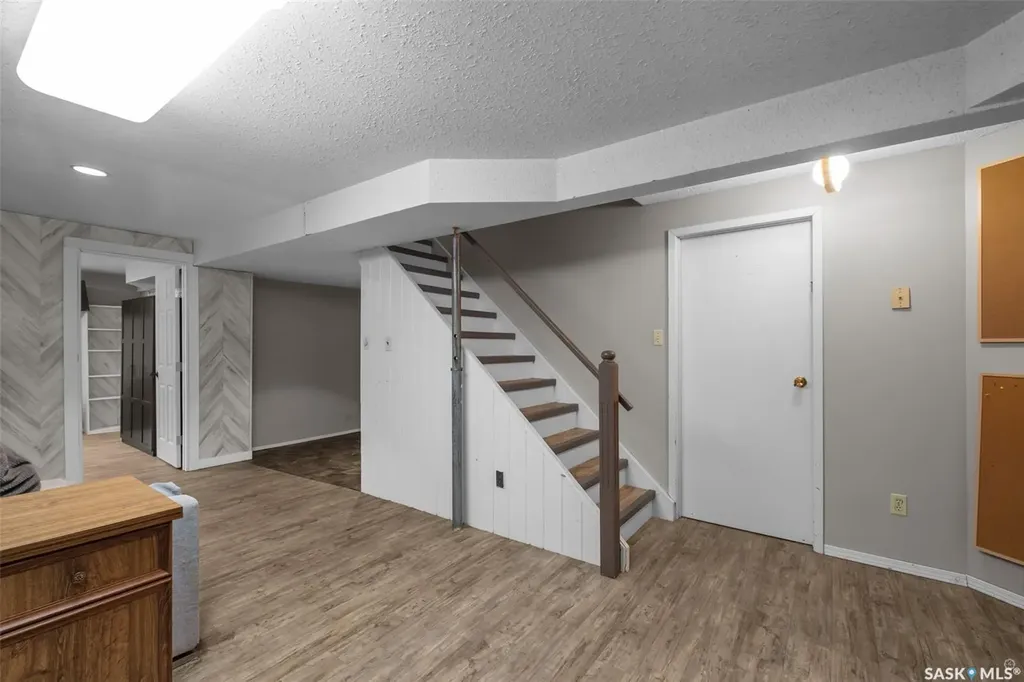 209 Macdowall Crescent Prince Albert SK S6V 6N4