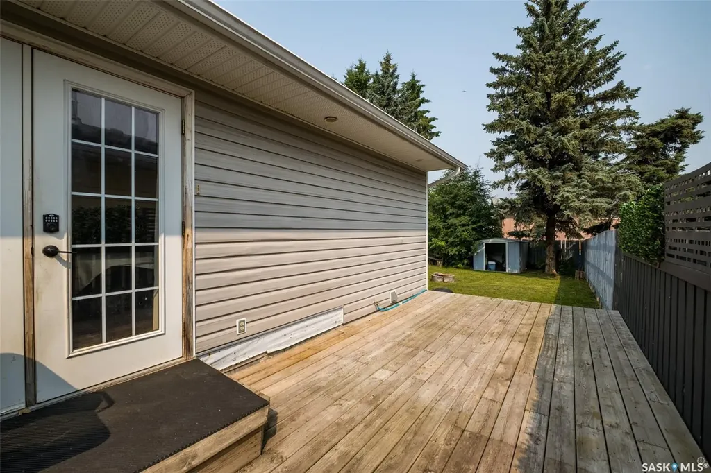 209 Macdowall Crescent Prince Albert SK S6V 6N4
