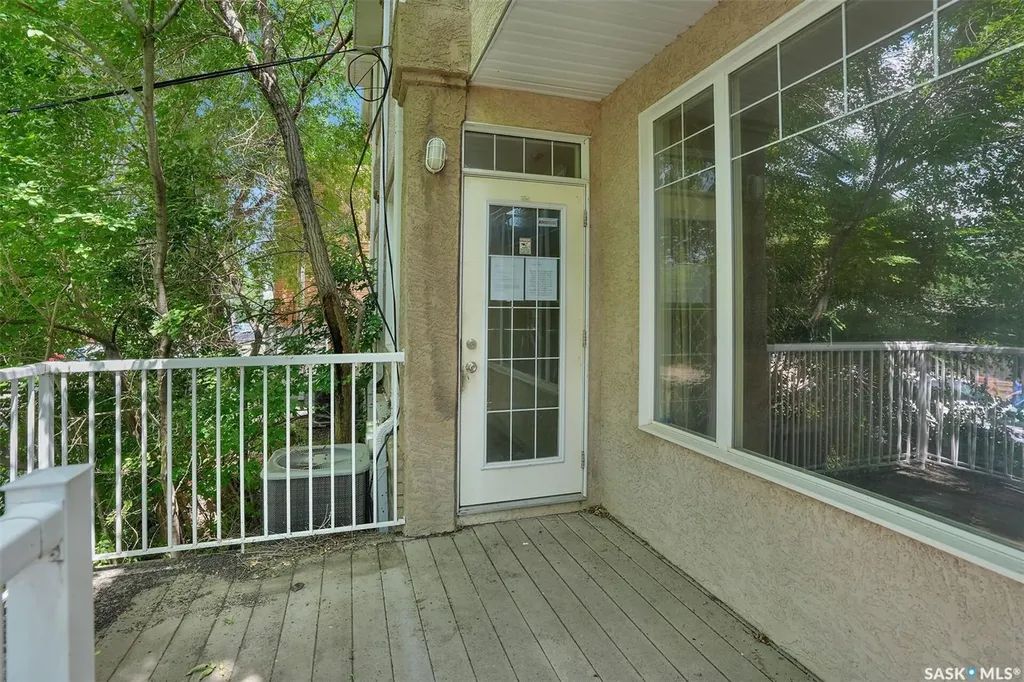 3876 Robinson Street Regina SK S4S 3C6