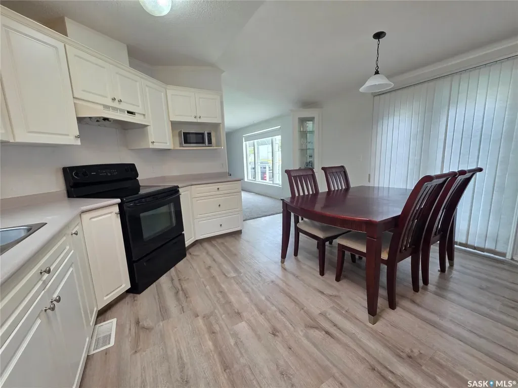 63 Prairie Sun Court Swift Current SK S9H 3X6