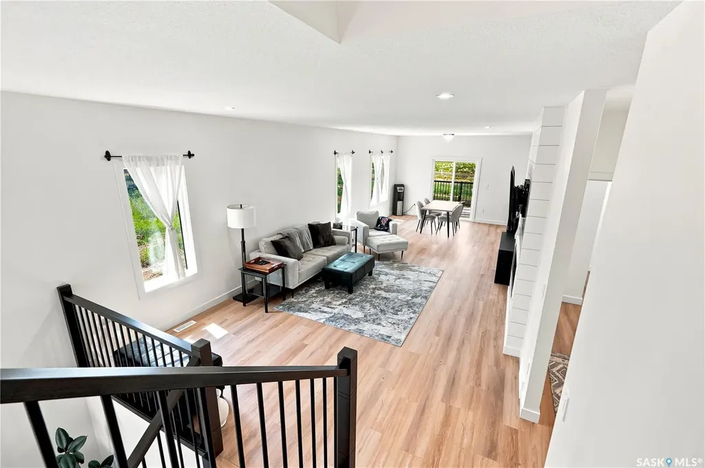 902 Bentley Manor Saskatoon SK S7L 6P4
