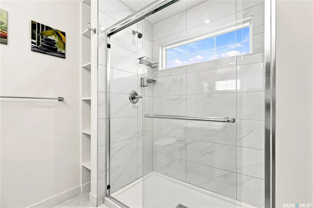 902 Bentley Manor Saskatoon SK S7L 6P4