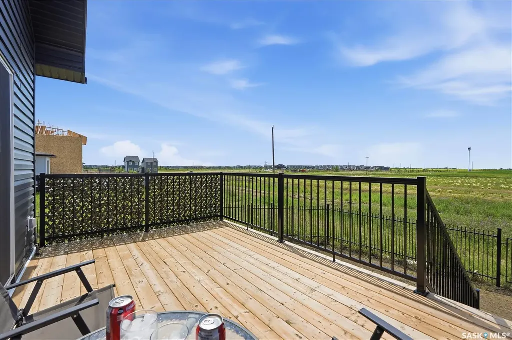 902 Bentley Manor Saskatoon SK S7L 6P4