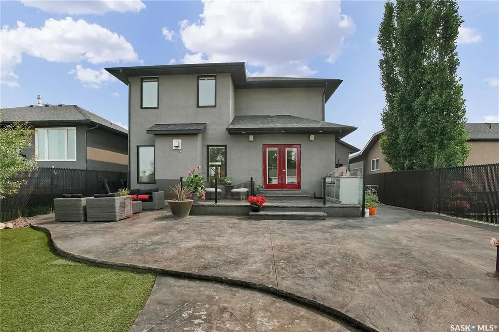 102 Kinsmen Crescent Martensville SK S0K 0A2