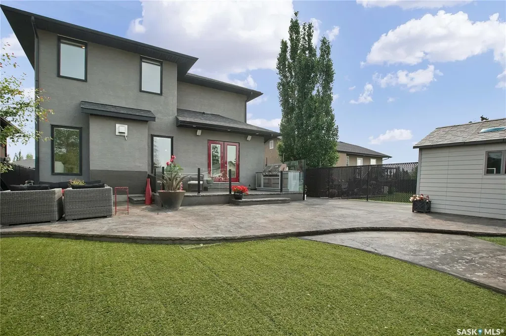 102 Kinsmen Crescent Martensville SK S0K 0A2