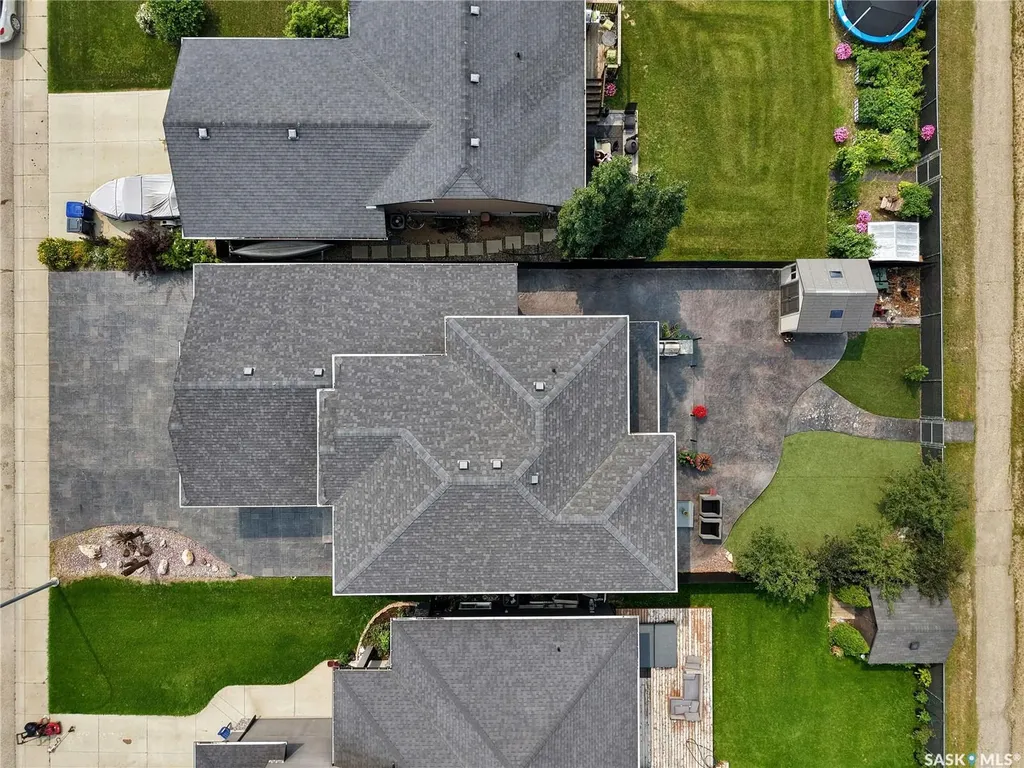 102 Kinsmen Crescent Martensville SK S0K 0A2