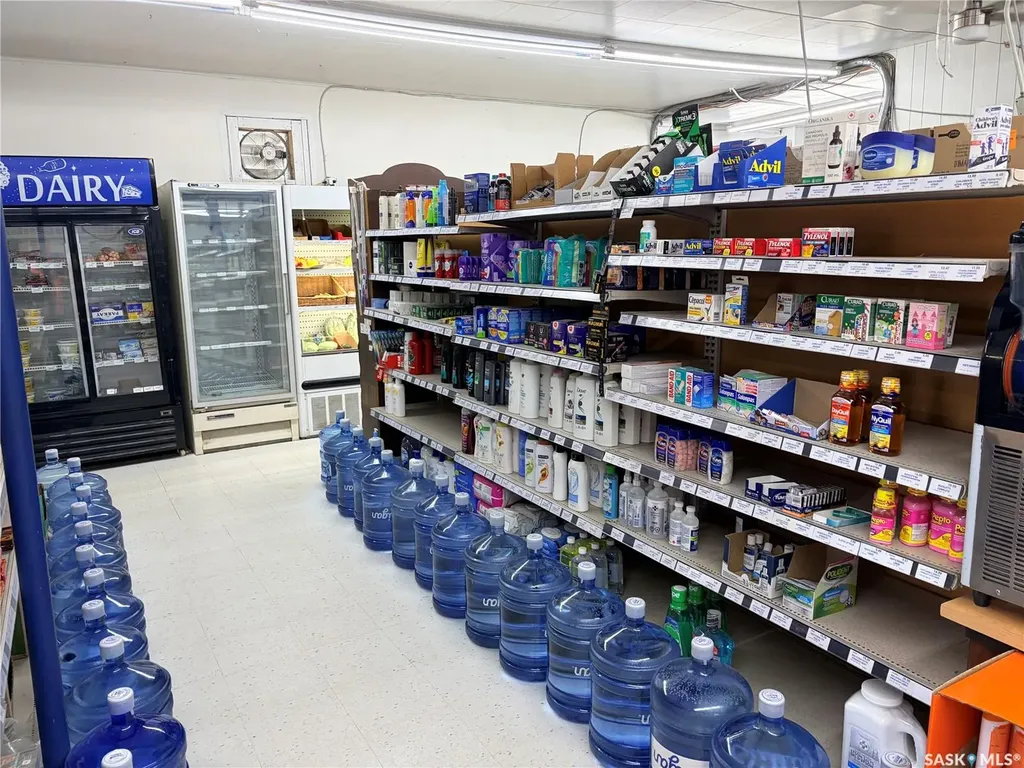 1102 9th Street Perdue SK S0K 3C0