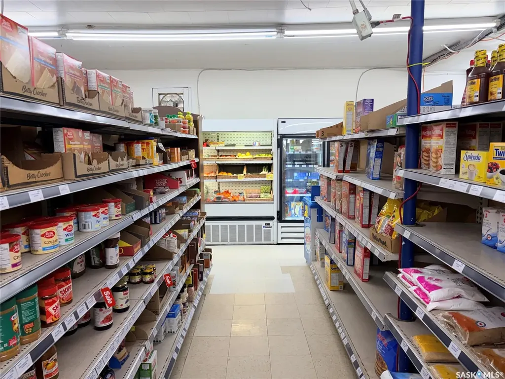 1102 9th Street Perdue SK S0K 3C0
