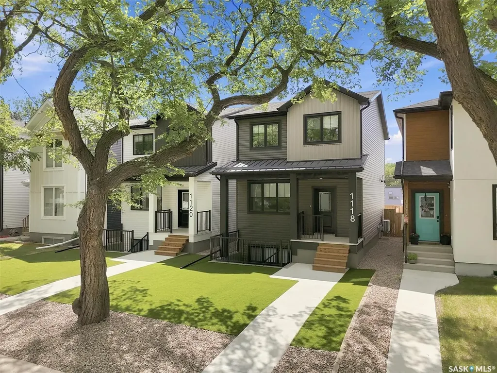 1118 9th Street E Saskatoon SK S7H 0N4