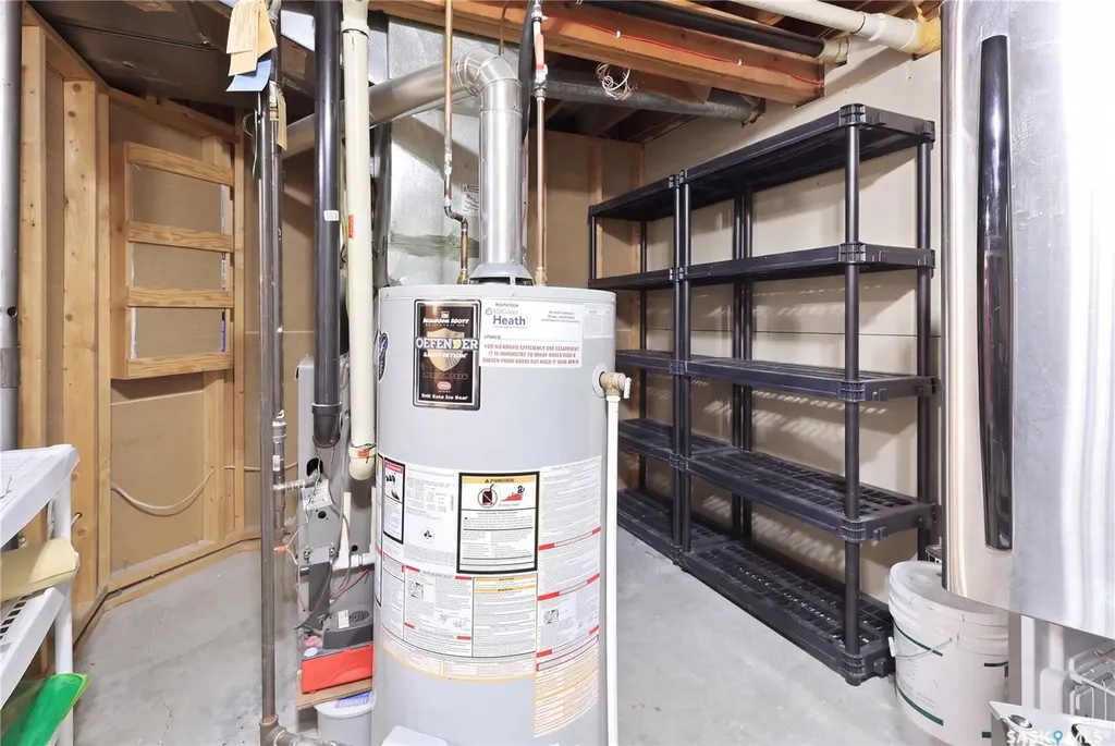 2206 Assiniboine Avenue E Regina SK S4V 2E8