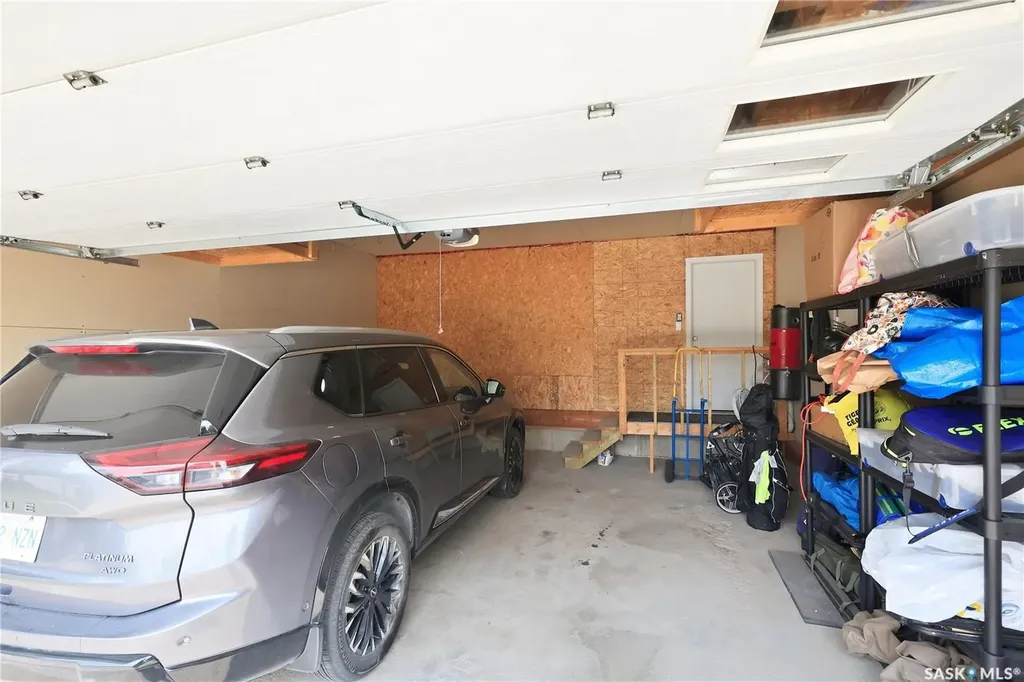2206 Assiniboine Avenue E Regina SK S4V 2E8