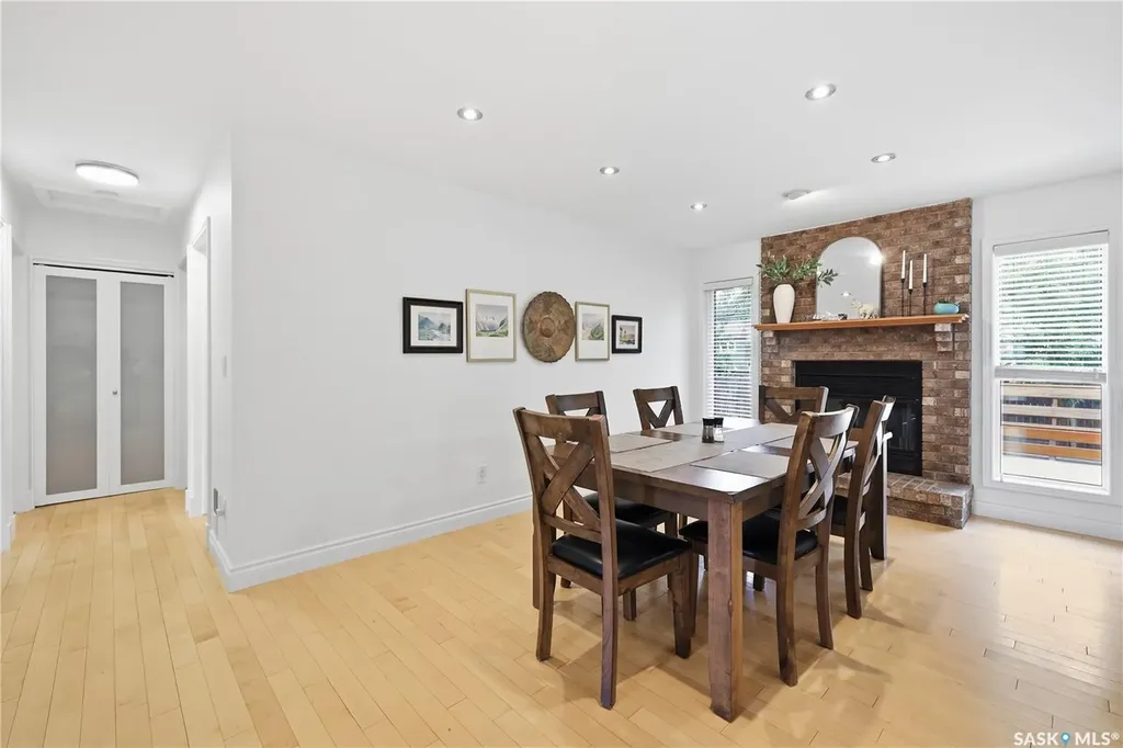 2206 Assiniboine Avenue E Regina SK S4V 2E8