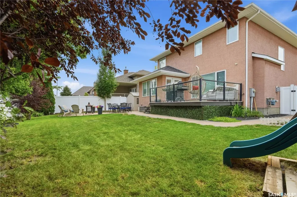 8607 Wascana Gardens Lane Regina SK S4V 1G1