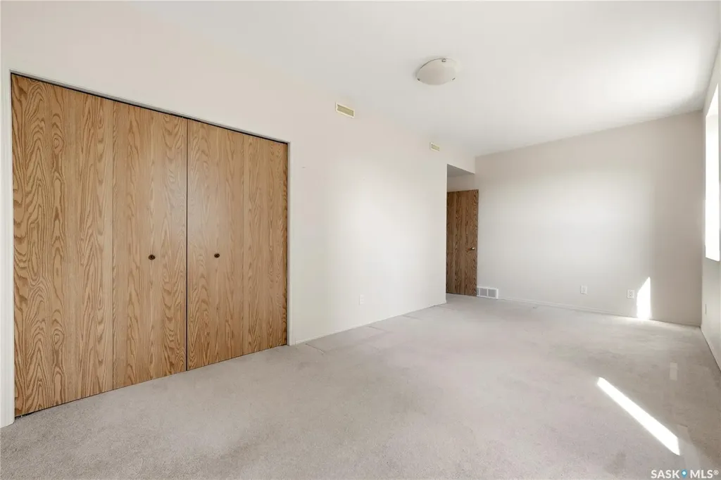 1836 Scarth Street Regina SK S4P 2G3