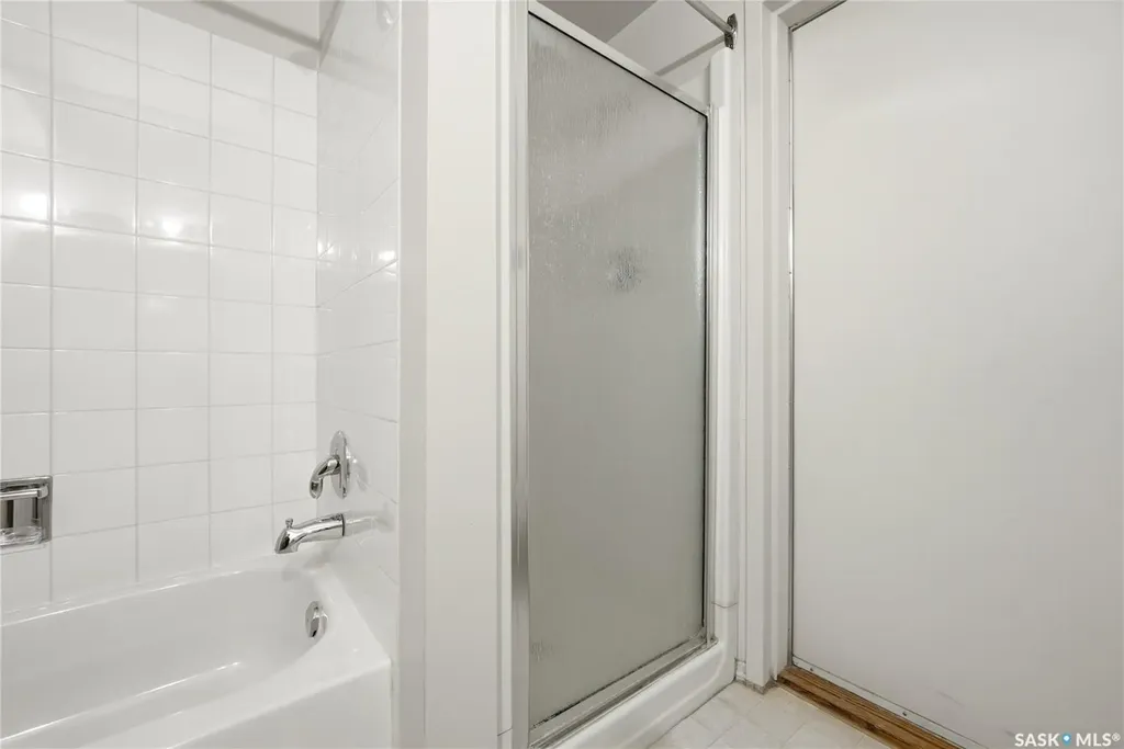 1836 Scarth Street Regina SK S4P 2G3