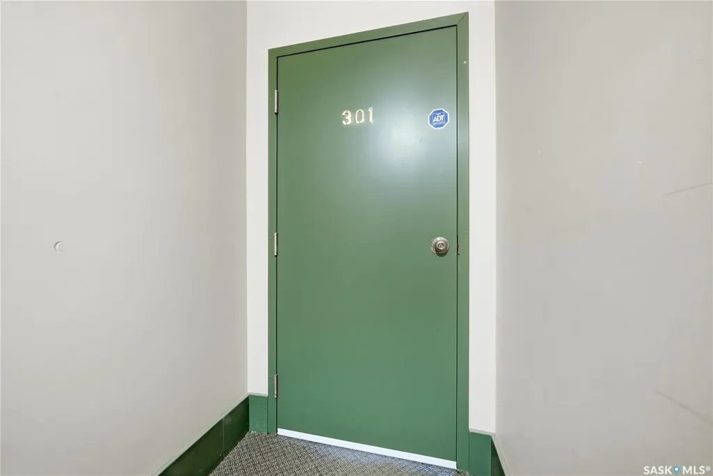 1836 Scarth Street Regina SK S4P 2G3
