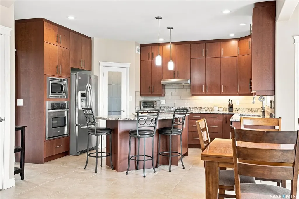 315 Waters Crescent Saskatoon SK S7W 0A5