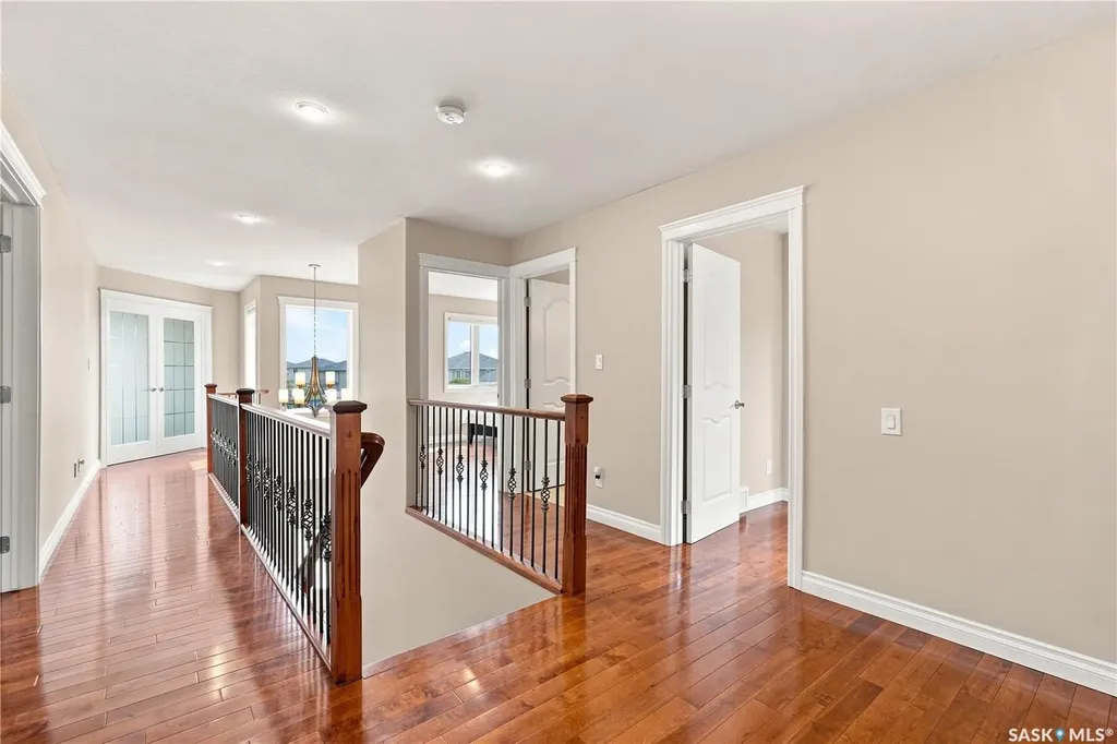 315 Waters Crescent Saskatoon SK S7W 0A5