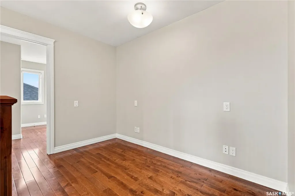 315 Waters Crescent Saskatoon SK S7W 0A5