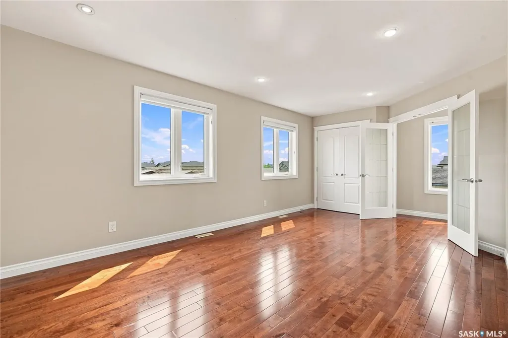 315 Waters Crescent Saskatoon SK S7W 0A5