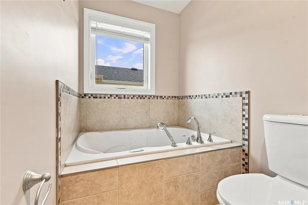 315 Waters Crescent Saskatoon SK S7W 0A5