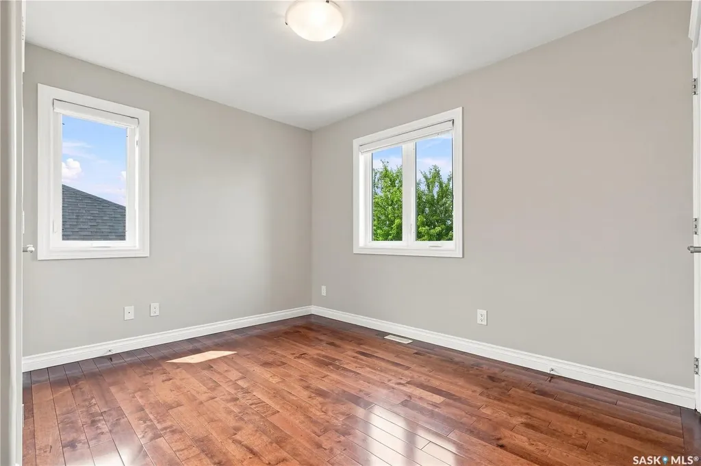 315 Waters Crescent Saskatoon SK S7W 0A5