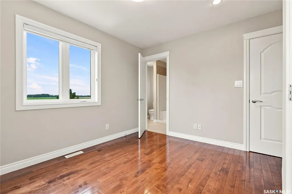 315 Waters Crescent Saskatoon SK S7W 0A5