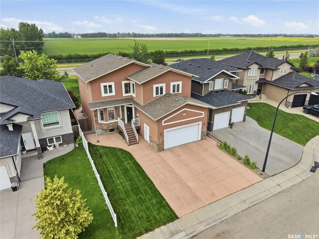 315 Waters Crescent Saskatoon SK S7W 0A5