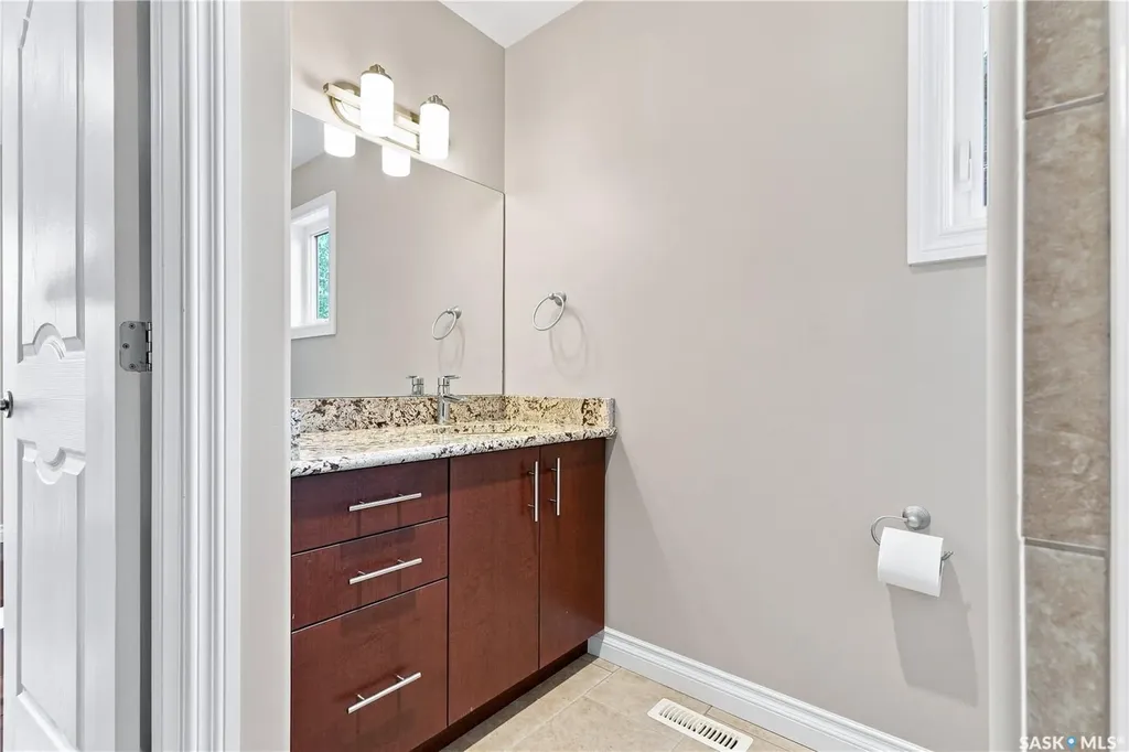 315 Waters Crescent Saskatoon SK S7W 0A5