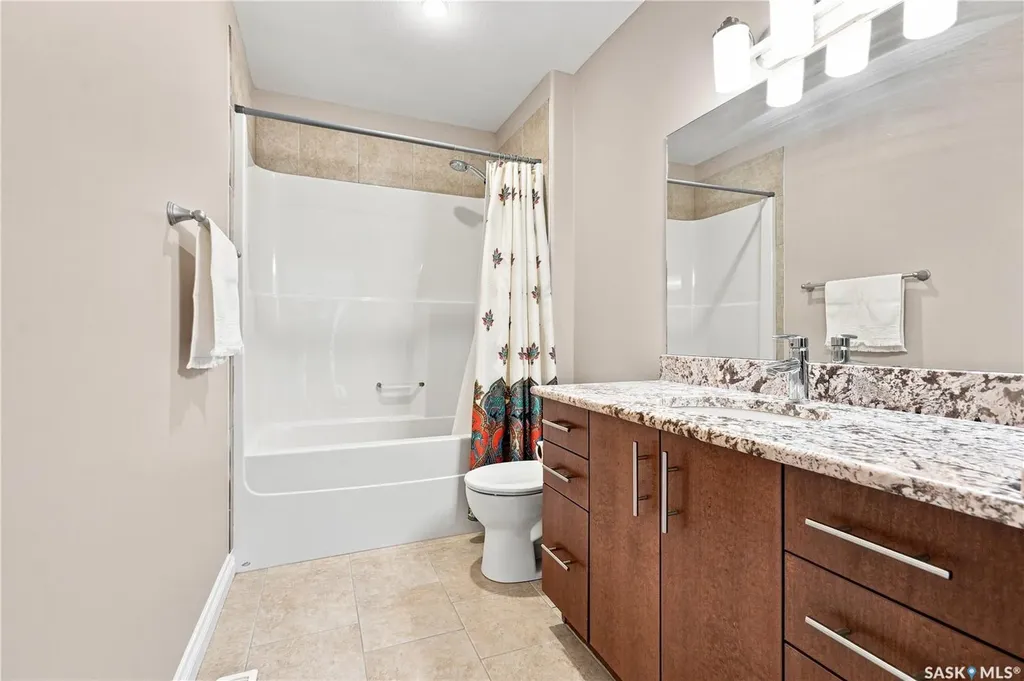 315 Waters Crescent Saskatoon SK S7W 0A5