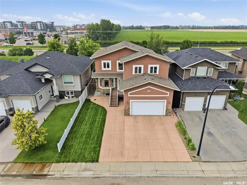 315 Waters Crescent Saskatoon SK S7W 0A5