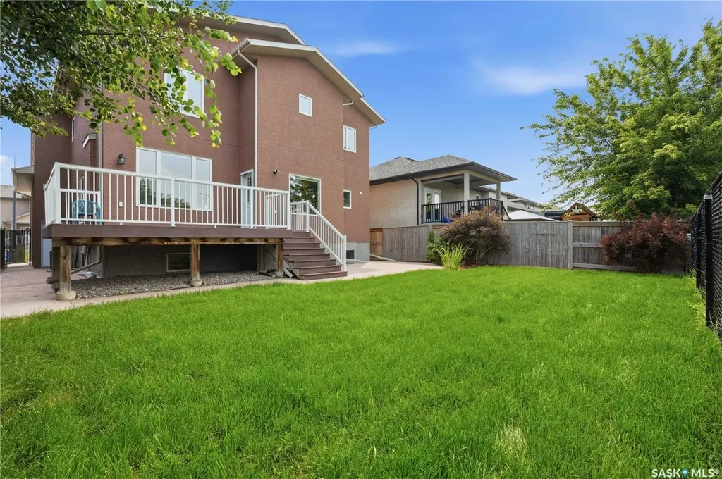 315 Waters Crescent Saskatoon SK S7W 0A5