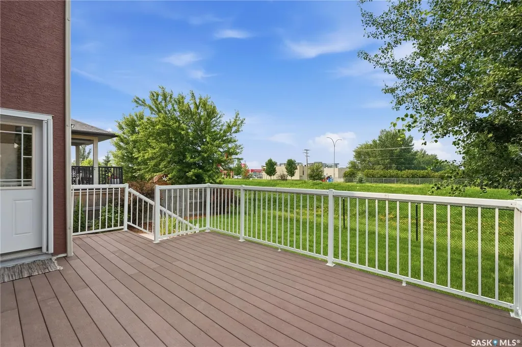 315 Waters Crescent Saskatoon SK S7W 0A5