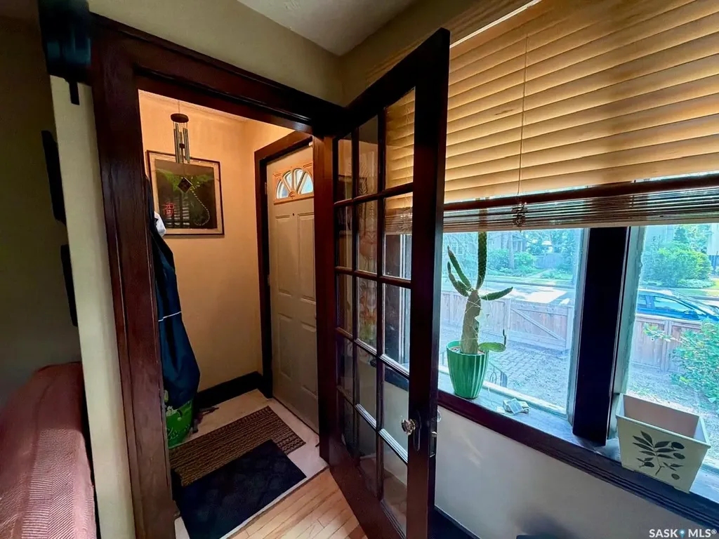 2341 Elphinstone Street Regina SK S4T 3P2