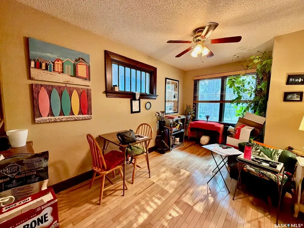 2341 Elphinstone Street Regina SK S4T 3P2