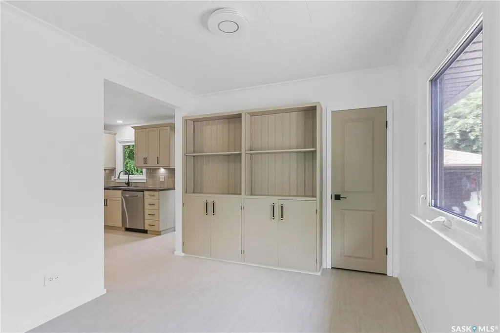 208 Edwards Street Strasbourg SK S0G 4V0