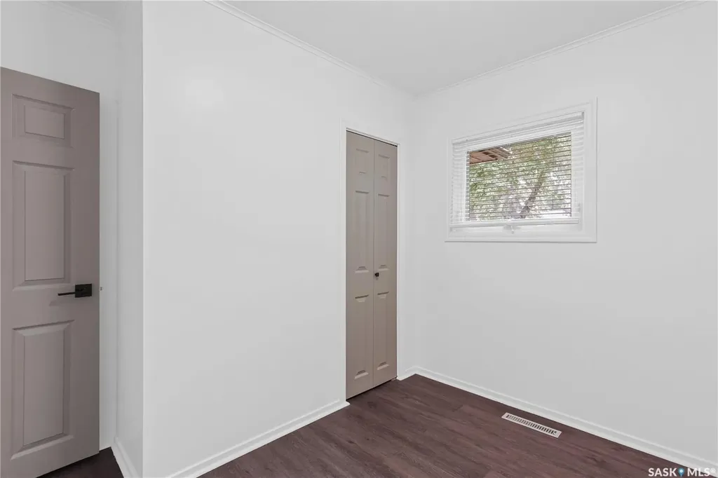 208 Edwards Street Strasbourg SK S0G 4V0