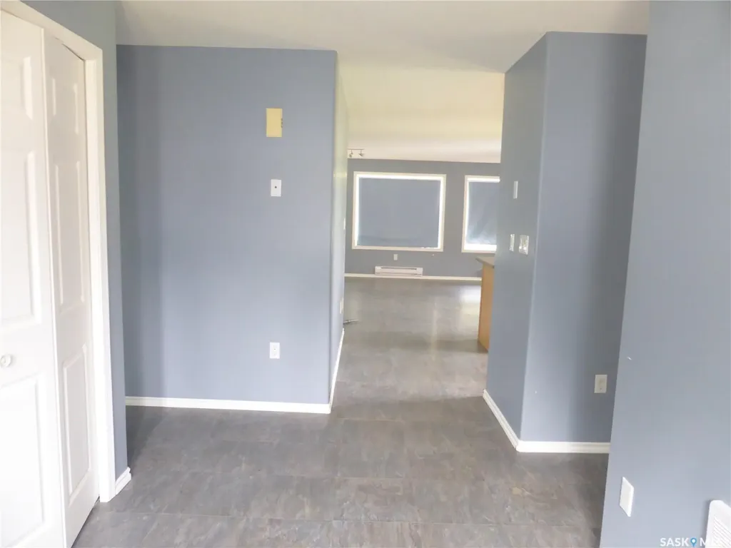 400 Birch Bay Mervin Rm No.499 SK S0M 2T0