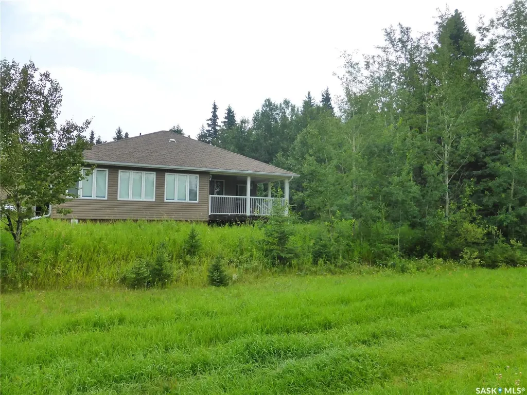 400 Birch Bay Mervin Rm No.499 SK S0M 2T0