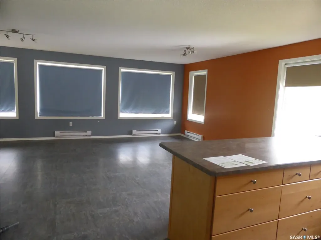 400 Birch Bay Mervin Rm No.499 SK S0M 2T0