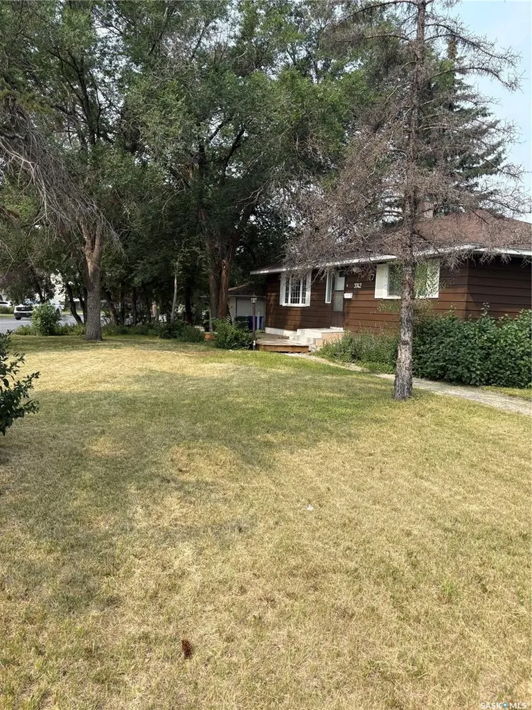 3742 Argyle Road Regina SK S4S 2C2