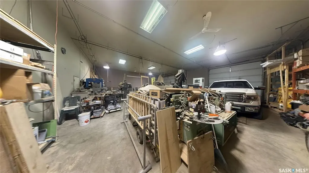 318 K Avenue S Saskatoon SK S7M 2E1