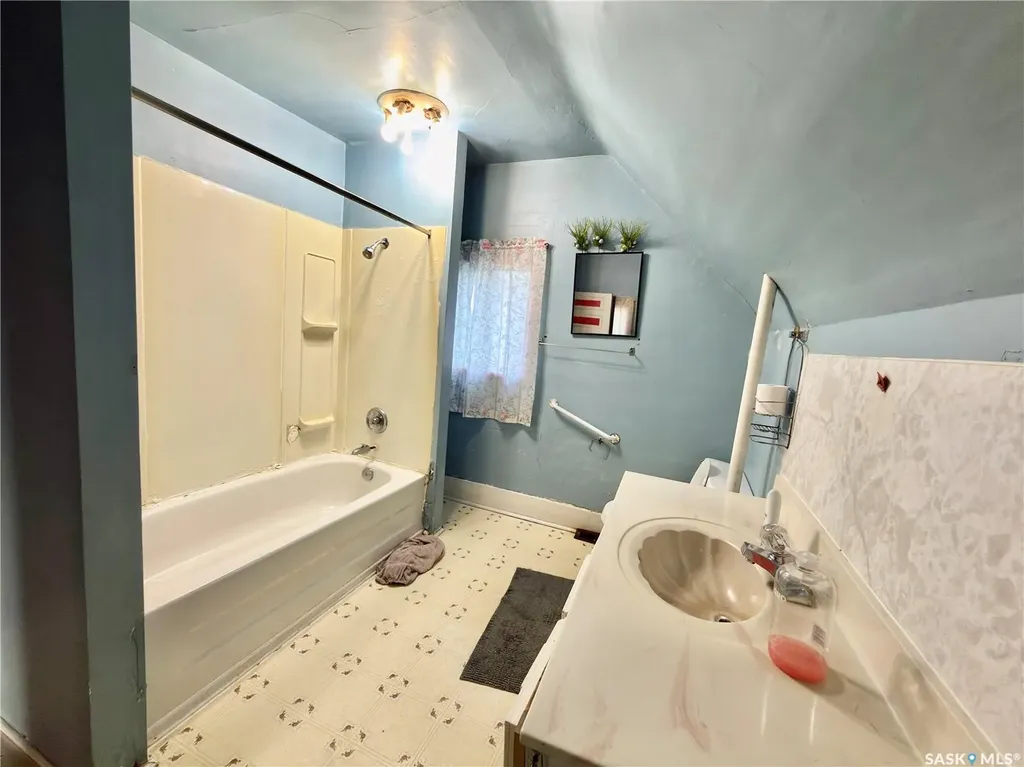313 Grant Avenue Hanley SK S0G 2E0