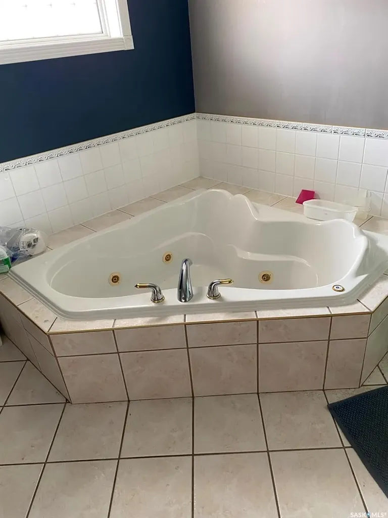 2915 37th Street W Saskatoon SK S7L 7H8