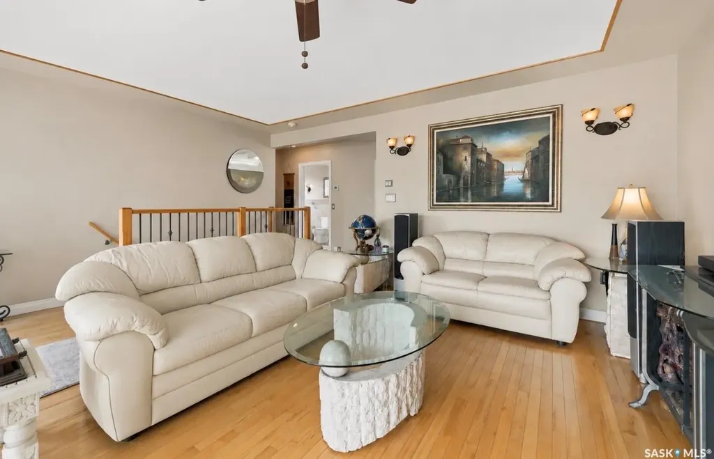 1201 Spadina Crescent W Saskatoon SK S7M 1P4