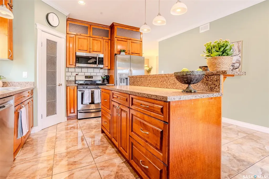 1514 Shepherd Crescent Saskatoon SK S7W 0B8