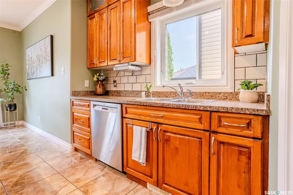 1514 Shepherd Crescent Saskatoon SK S7W 0B8