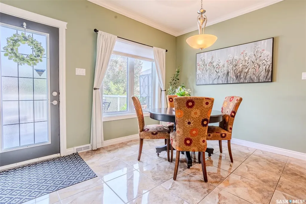 1514 Shepherd Crescent Saskatoon SK S7W 0B8